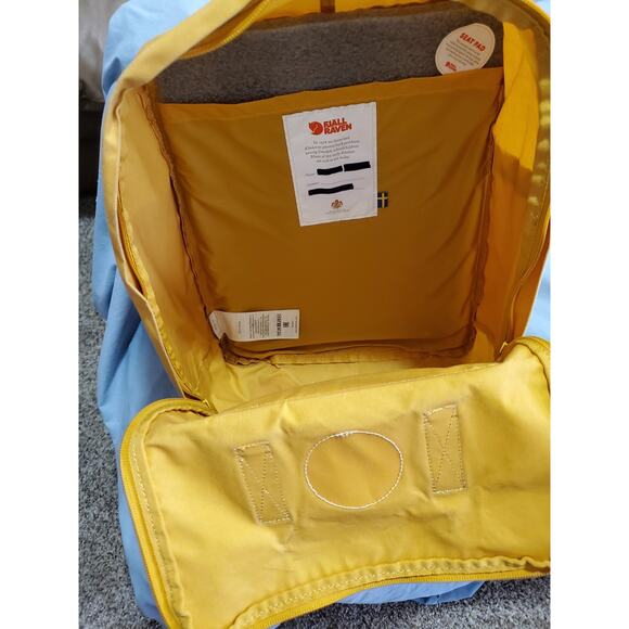 Fjällräven Kånken Classic Backpack - Ochre Yellow | Iconic Swedish Design - Picture 5 of 6